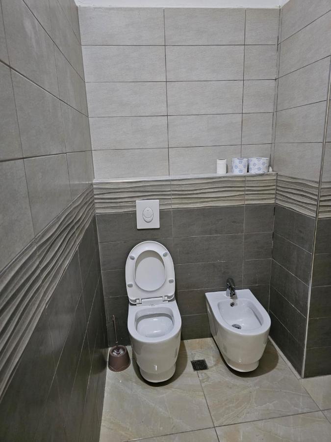 Vela Apartment Durres Exterior photo